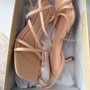NIB Open Edit Edremington Strappy Heel Sandals – Tan Cream Size 9